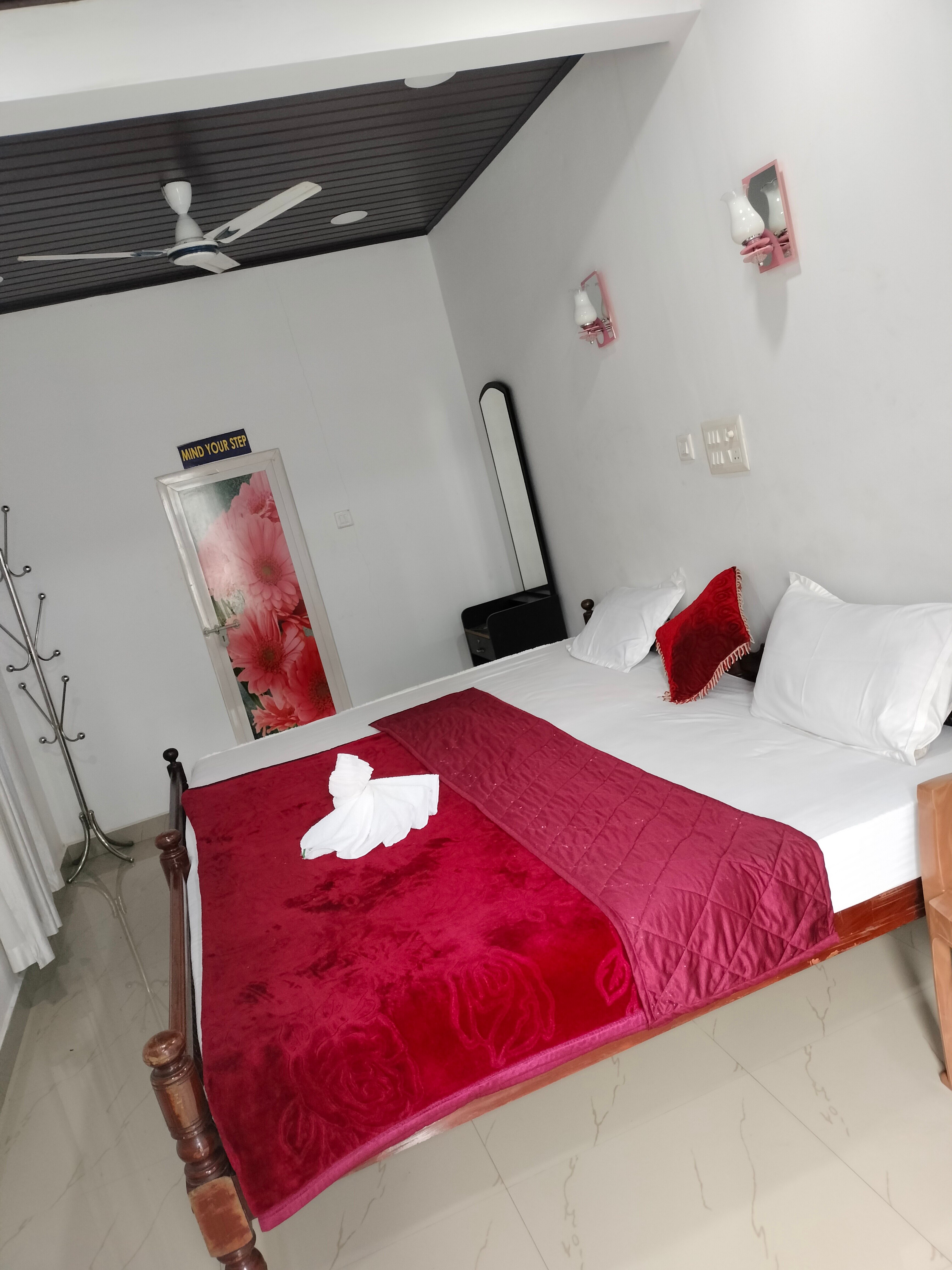 New Xanadu Marari Villas - Tap to explore photos