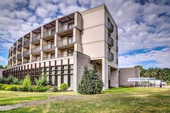 Holiday Inn Warszawa Jozefow, Warsaw