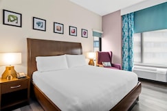 Hilton Garden Inn Chicago Downtown Riverwalk, Chicago