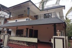 Peaceful stay near Lulu   Amrita Hospital   Room 1, Cochin