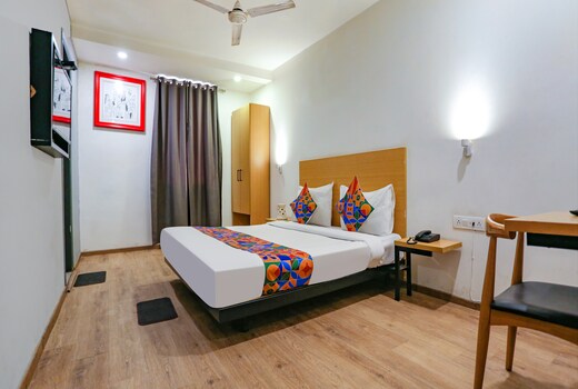 FabHotel Urban Residency