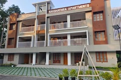 Hotel O Rose Garden by Pop Tavern, Thiruvananthapuram