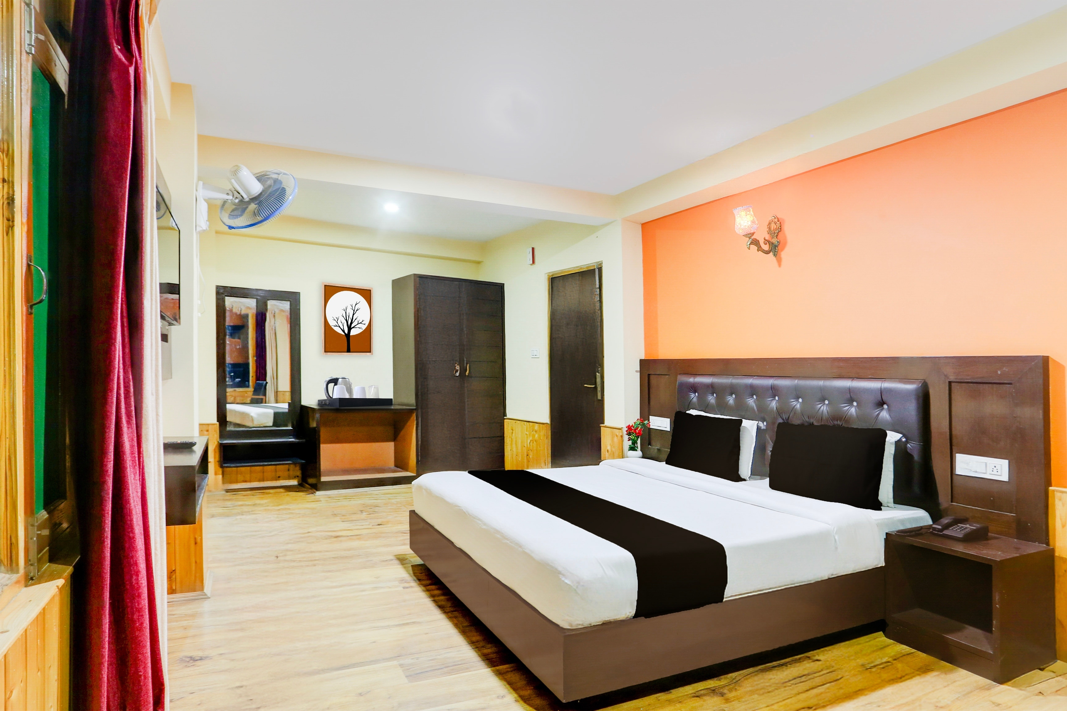Hotel O Mall Road Near Gurudwara Manali Formerly Green View - Tap to explore photos