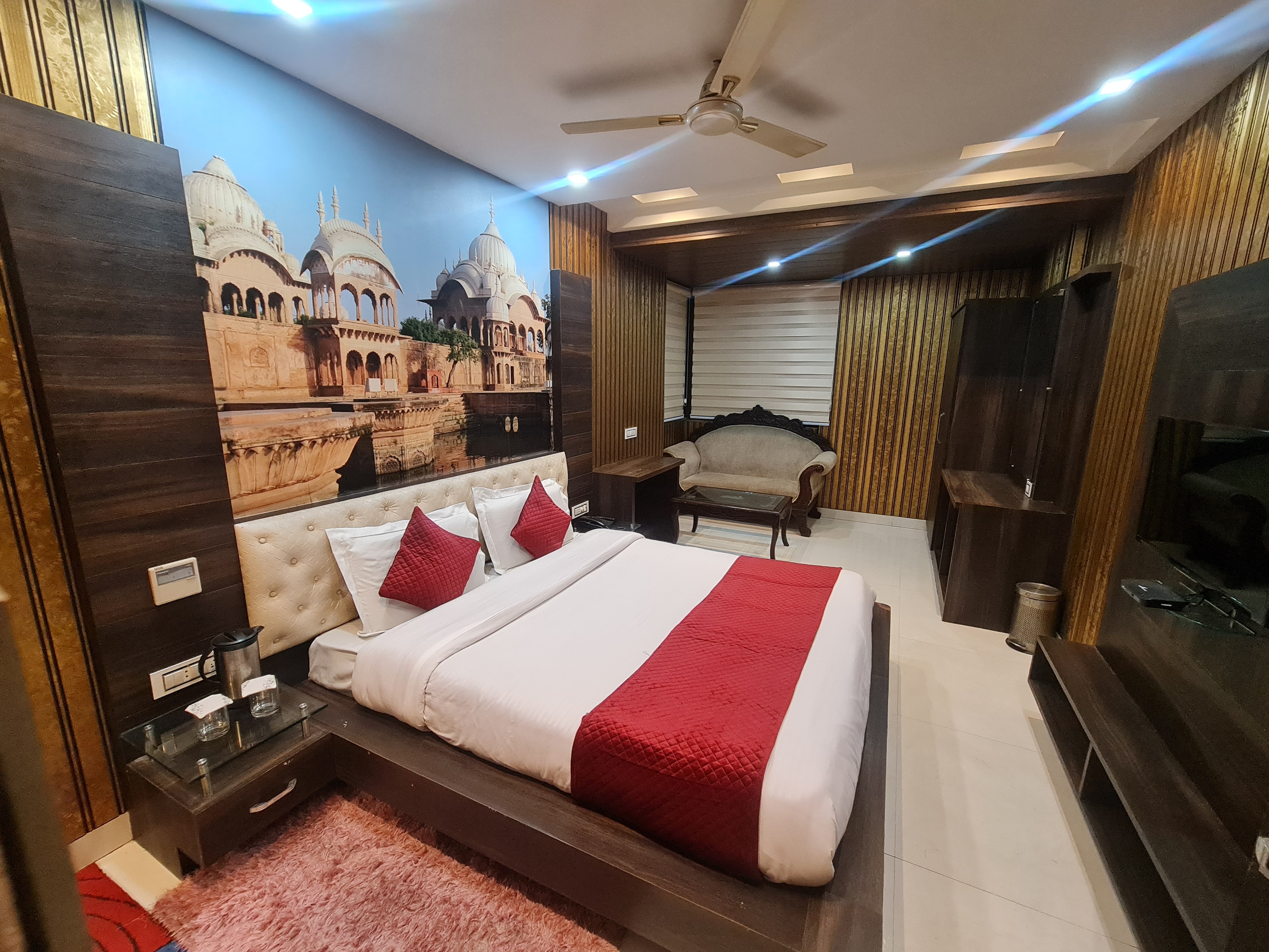 Hotel Gautam Grand - Tap to explore photos