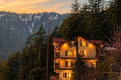 Noon Villa, Anni