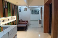 Hotel Green Park - Sector 11, Gandhinagar