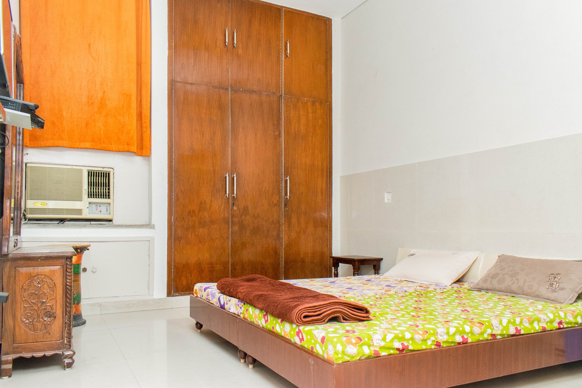 Namastey Homes 89 | 2 BHK Service Apartment - Tap to explore photos
