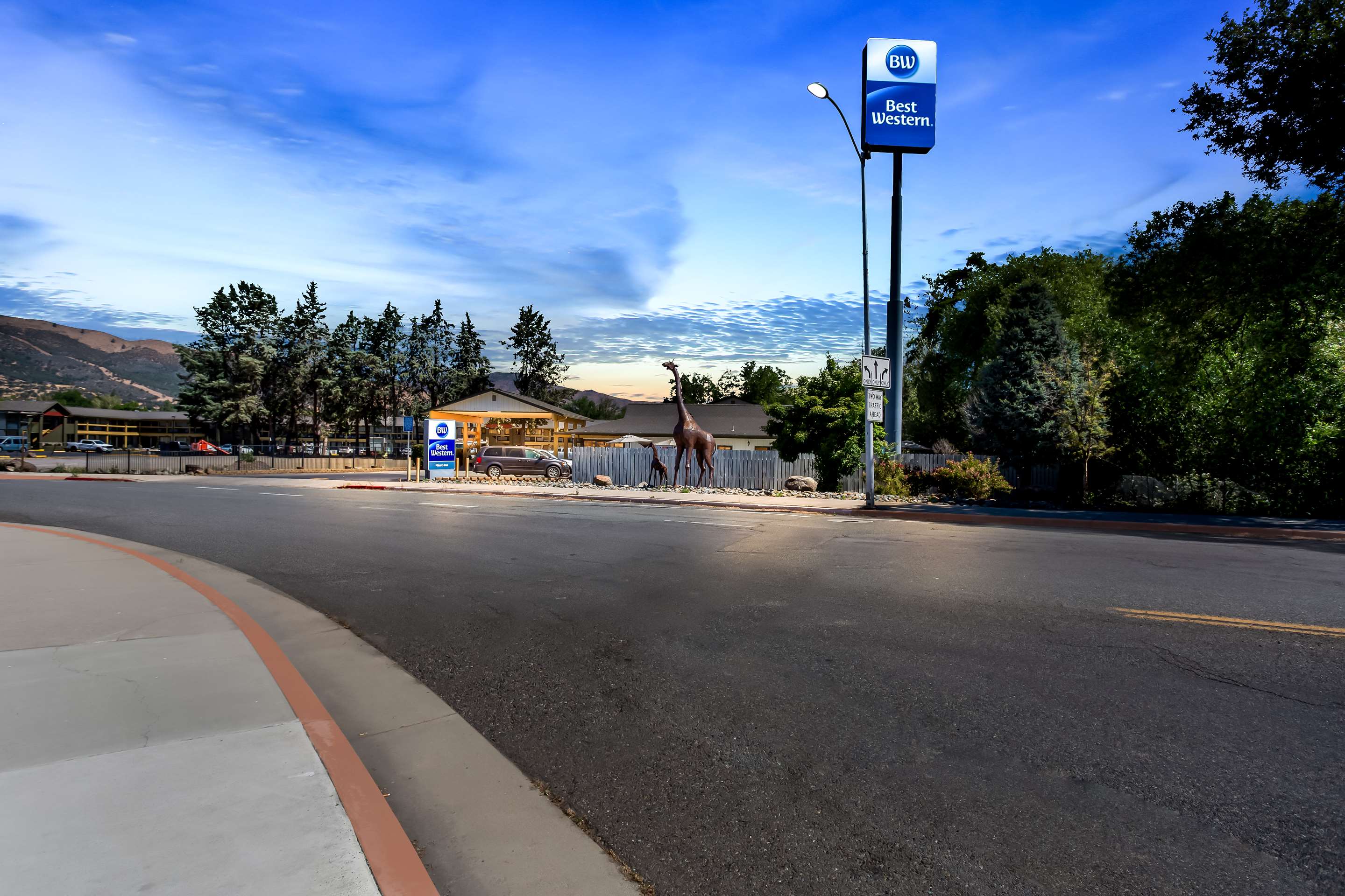 Best Western Miner's Inn - Tap to explore photos