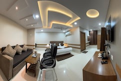 CHINIRAJ HOTEL, Brahmapur