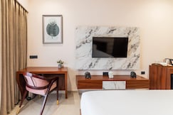 Hotel Pinnacle, Udaipur