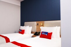Holiday Inn Express Istanbul - Atakoy Metro, an IHG Hotel, اسطنبول