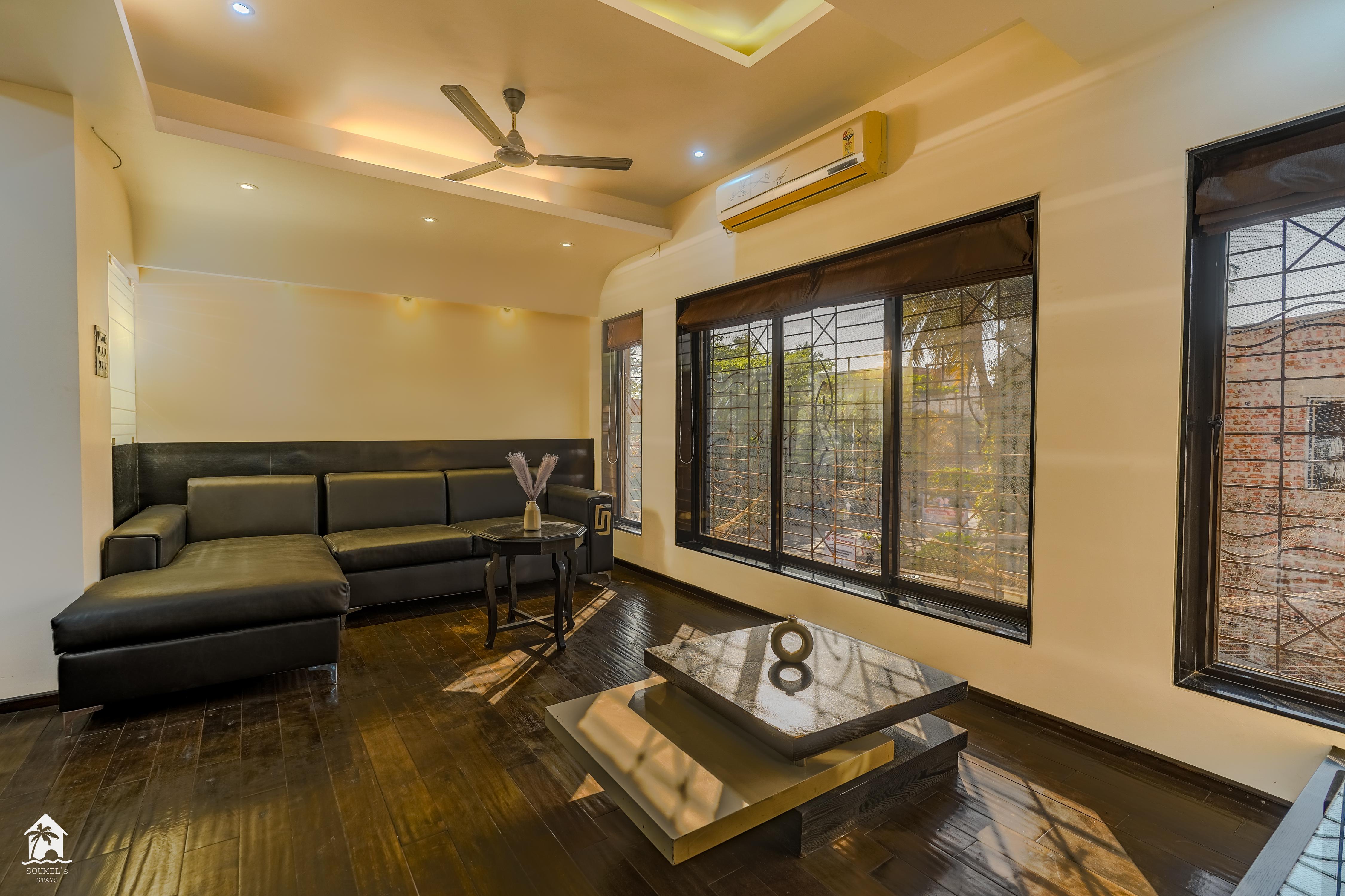 Cherrys by Soumils Stays 3 BHK Apartment - Tap to explore photos