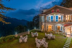 StayVista at 2 Rooms @ Shimla Manor, Shimla