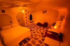 Caves by Craftels, Delhi