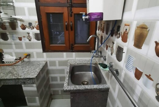 Cozy Private Nest Vasant Vihar with kitchen