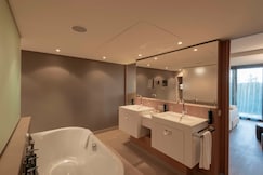 Doubletree by Hilton Vienna Schonbrunn, Vienna