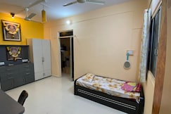 Shree Swami Nivas Home stay, Solapur