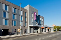 Premier Inn London Hayes, Heathrow (Hyde Park),  London