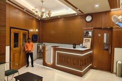 23 GANPATI HOTEL, Toda Bhim