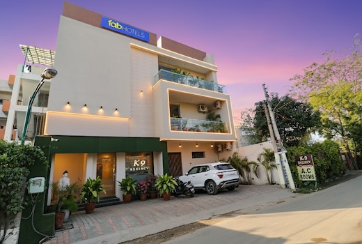 FabHotel K9