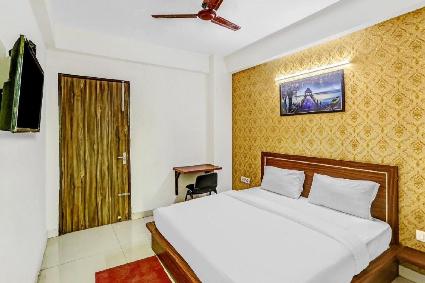 Hotel Noida Continental at  Noida City Center - Tap to explore photos