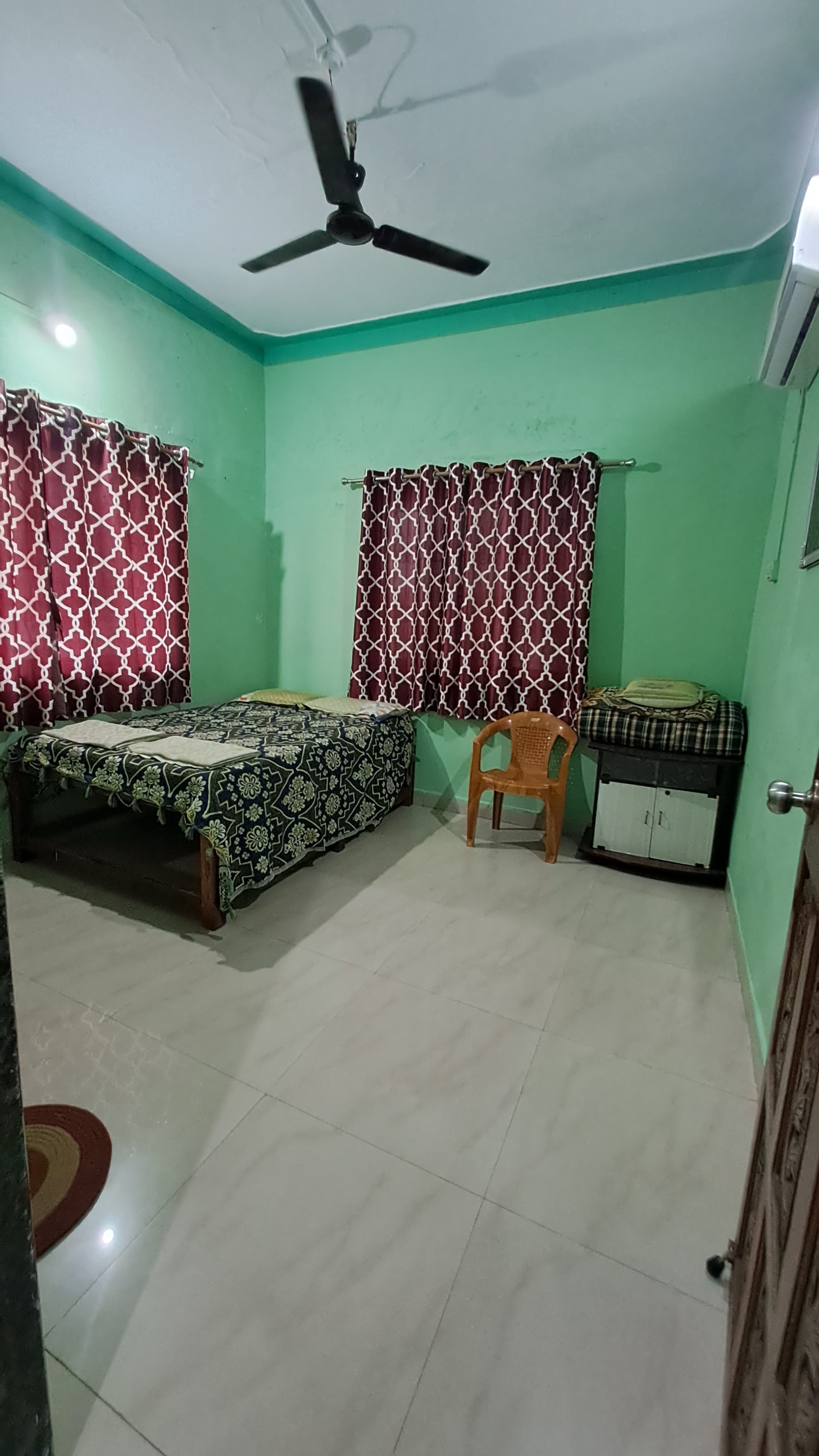 Shri Samartha Krupa Holiday Home - Tap to explore photos