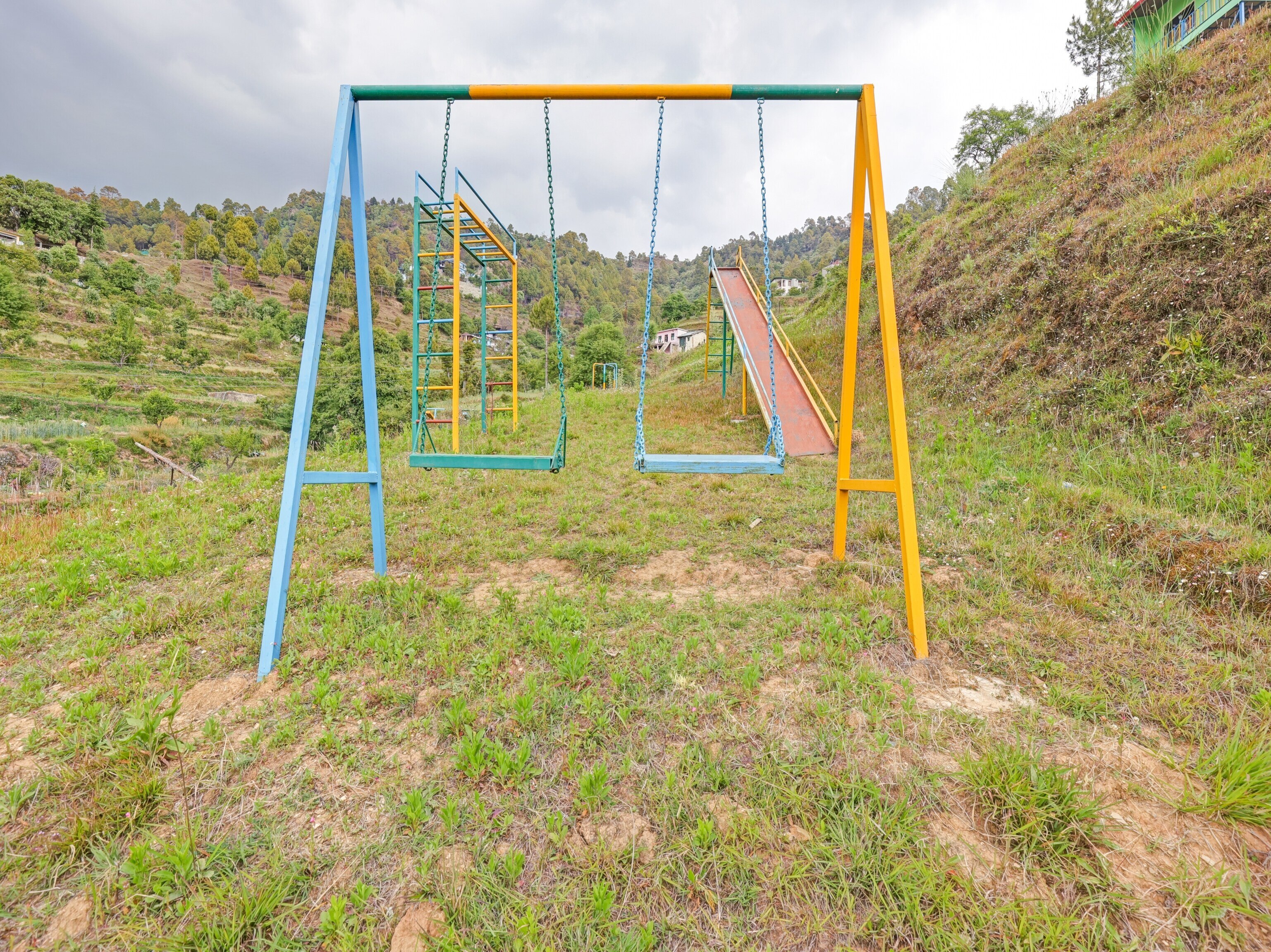 Hotel O Neems Home Stay - Tap to explore photos