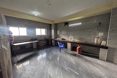 antonys lodge, Velankanni