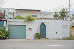 Villa Sayura by TONIK, Hikkaduwa