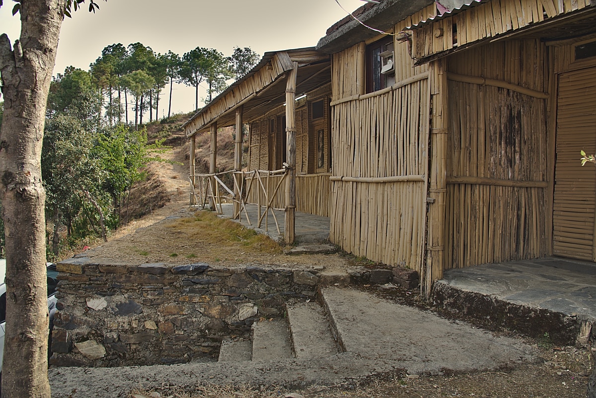 Huts In Shimla - Tap to explore photos