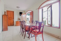 Hotel O Gayatri Residence, Depok