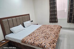 Hotel Pradhan 5 Minute Walk To Railway Station ASR, Amritsar