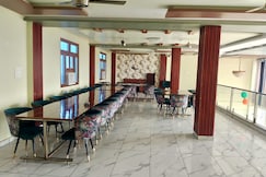 Hotel Heera Palace Amaota, Orai