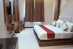 Hotel Wings Grand, Alwar