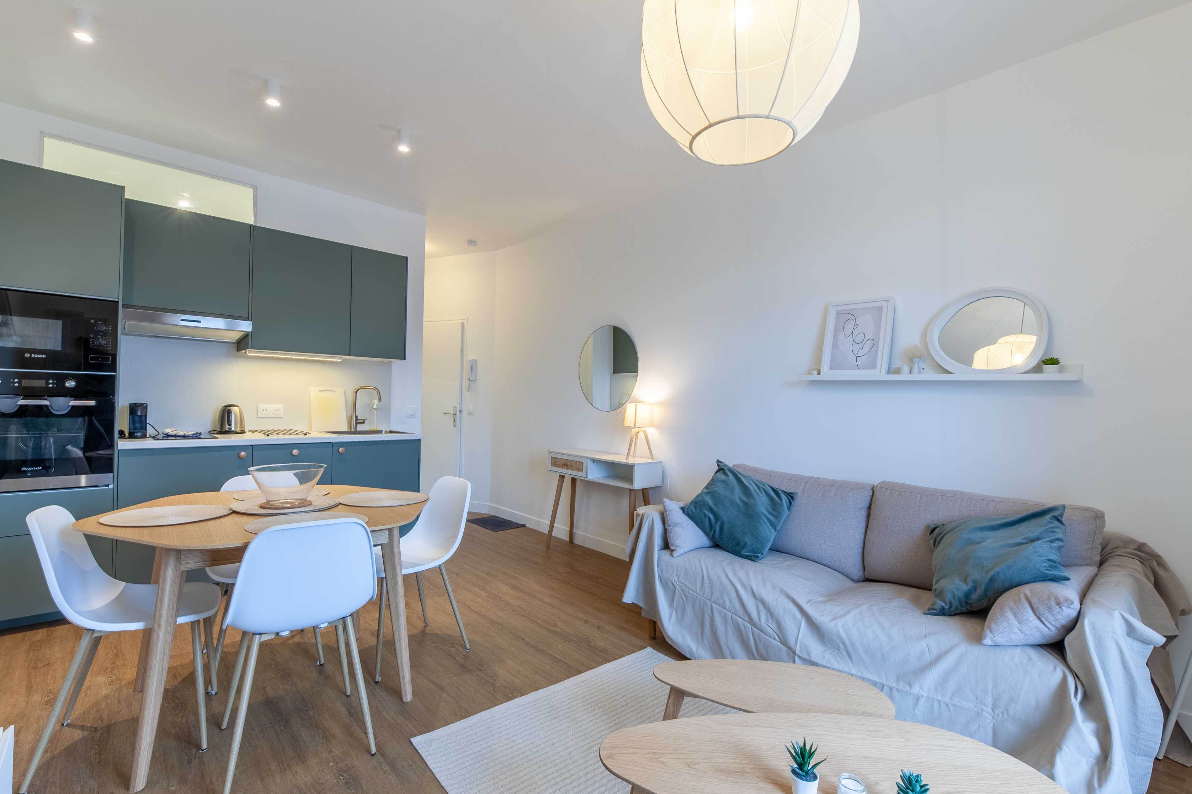 Ideal Apartment in Deauville / Balcony 4 pers - Tap to explore photos