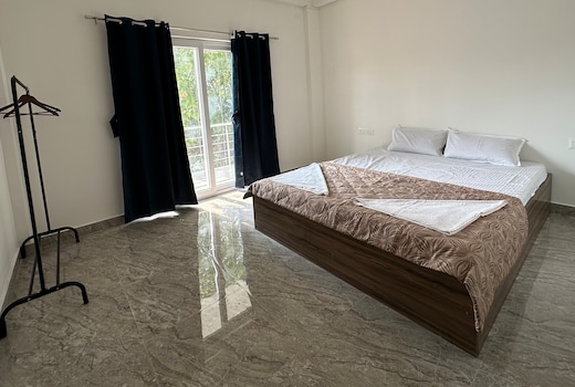 The Coastal Shed Swaraj Dweep Padauk Room