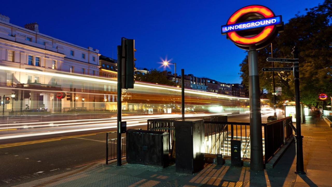 Holiday Inn LONDON - REGENT'S PARK - Tap to explore photos