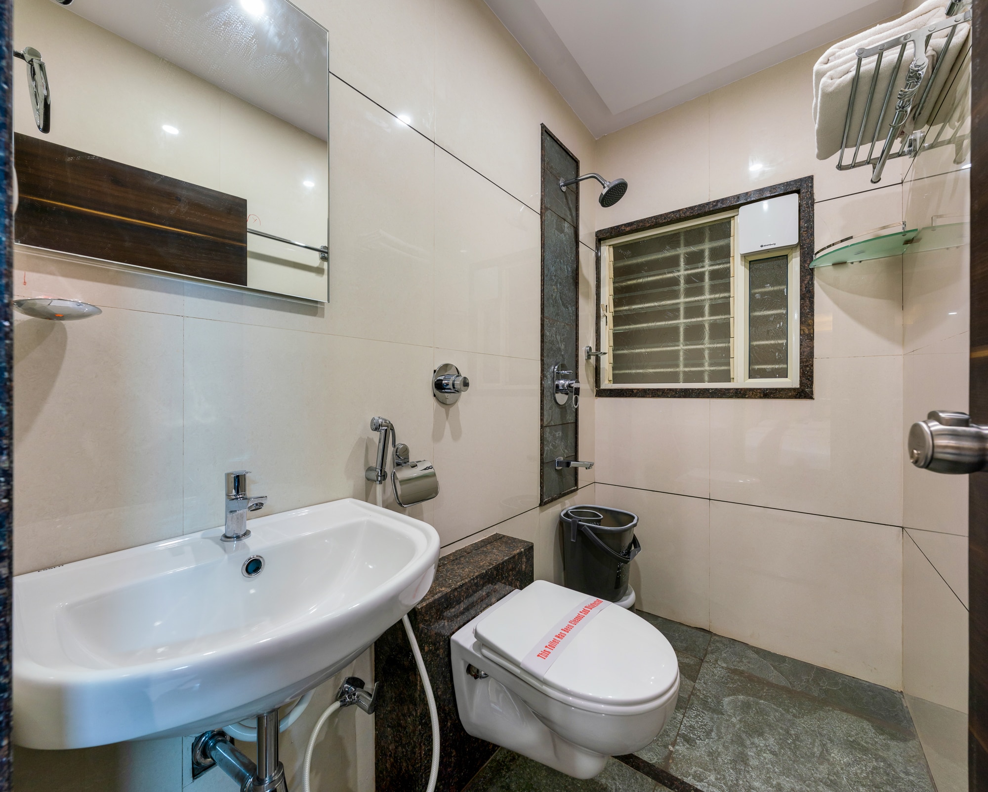 Hotel Aathitya Satkar 5