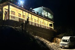 Hill Blissstay, Guptkashi