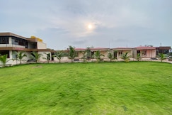 The River Park Resort, Jagdalpur