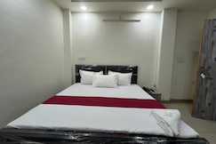 Hotel Karan Residency Near Anand Vihar by KAT Group, Delhi