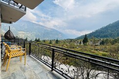 Sky One Ski, Manali