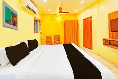 white yellow residency, Pondicherry