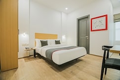 Hotel O 7 star, Delhi