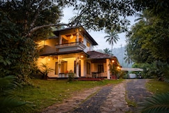 Thoppil | Rooms in a Homestay, Munnar