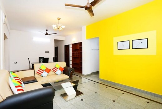 Solo The Apartment Kaloor