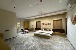 THE WESTERN INTERNATIONAL ( HOTEL GOLDEN PALACE ), Jamnagar