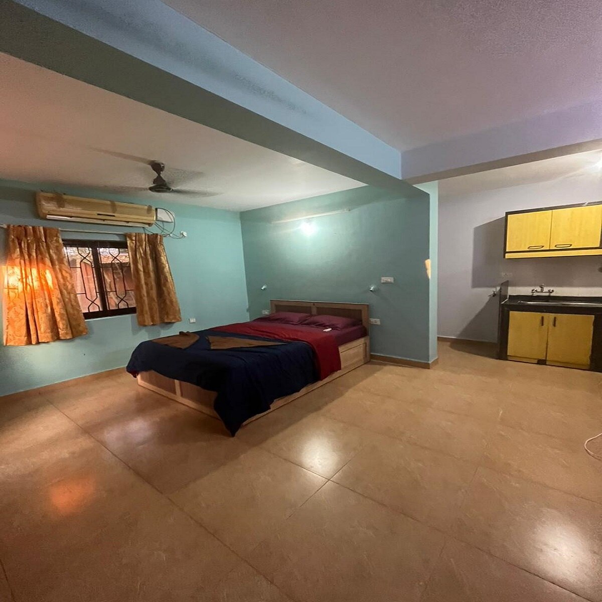 Baga Studio Apartment ground floor 2 Min walk to Baga beach - Tap to explore photos