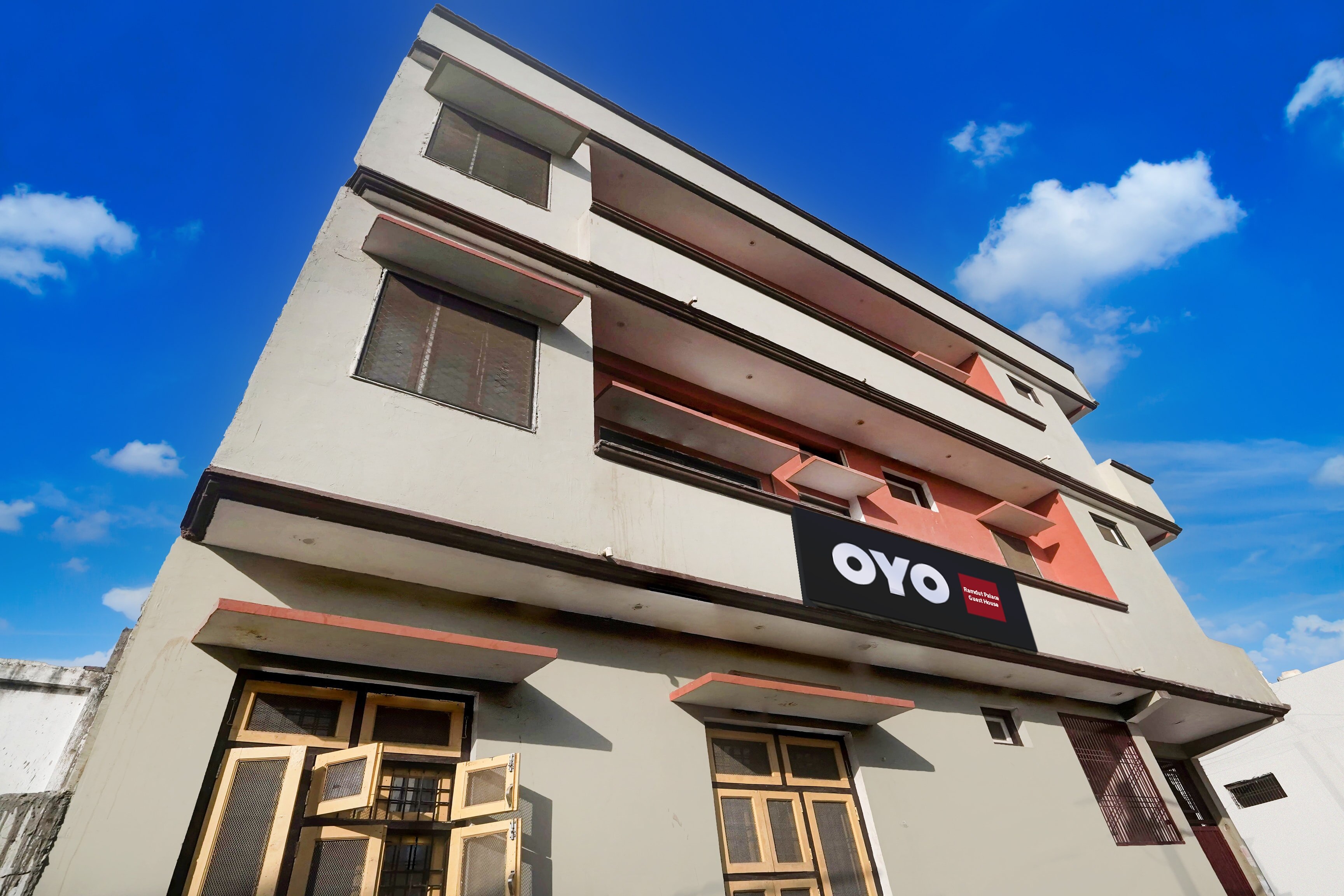 Hotel O Ramdut Palace Guest House - Tap to explore photos