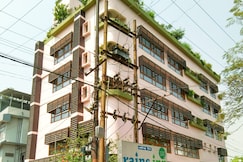 Hotel Rains Inn, Guwahati